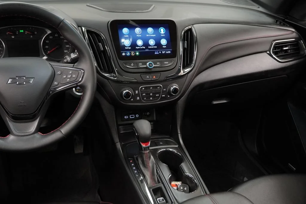 Used 2024 Mosaic Black Metallic Chevrolet RS image 15