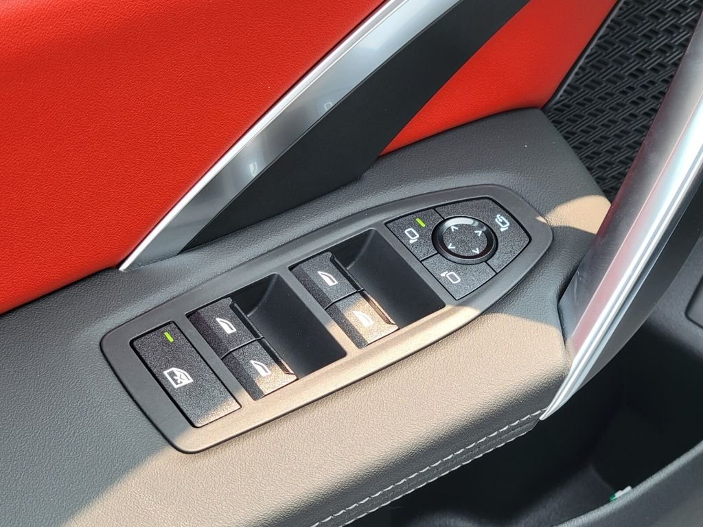 2025 BMW X1 28i - Photo 19