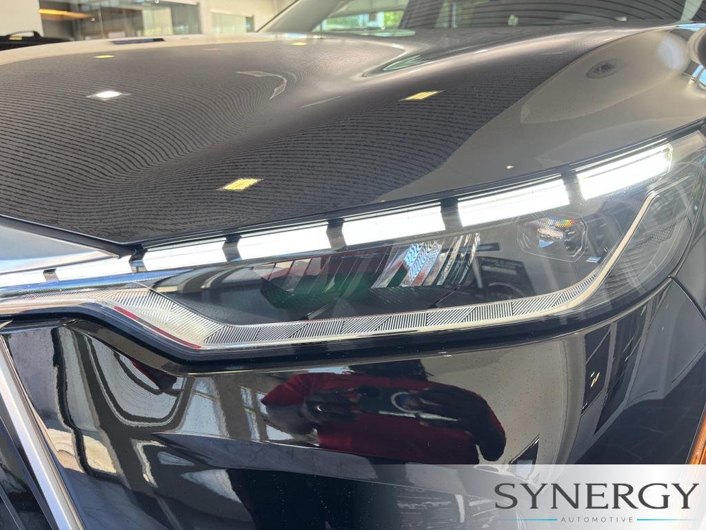 New 2027 BLACK OBSIDIAN INFINITI Pure FWD image 9