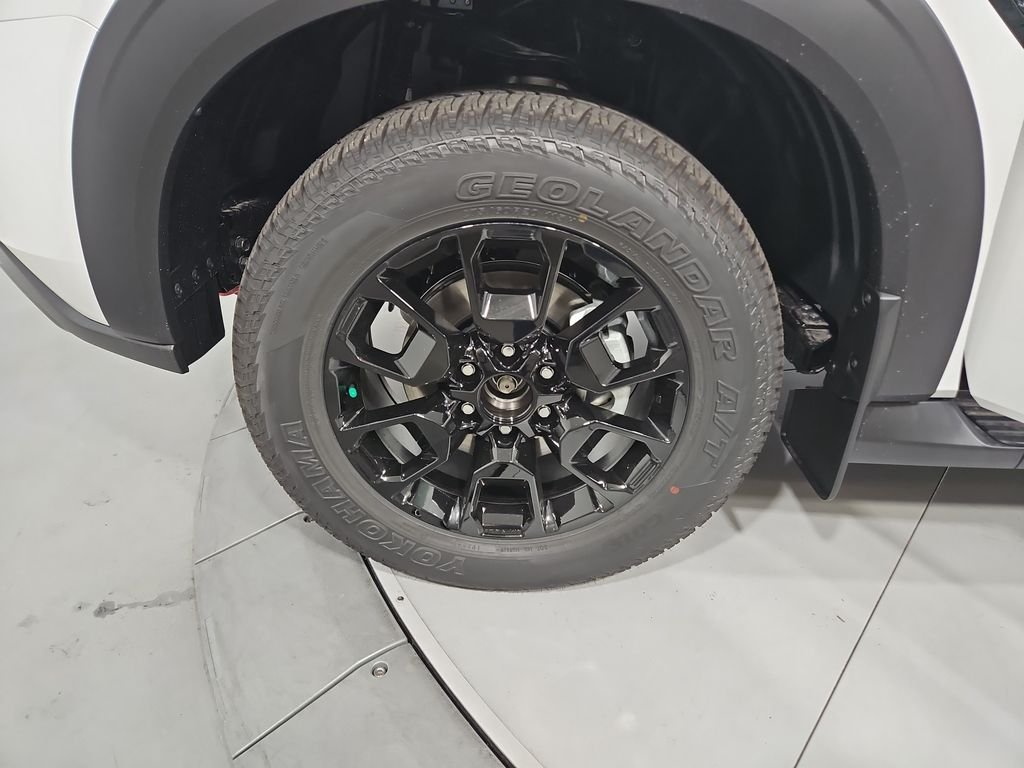 2026 Nissan Armada PRO-4X - Photo 26