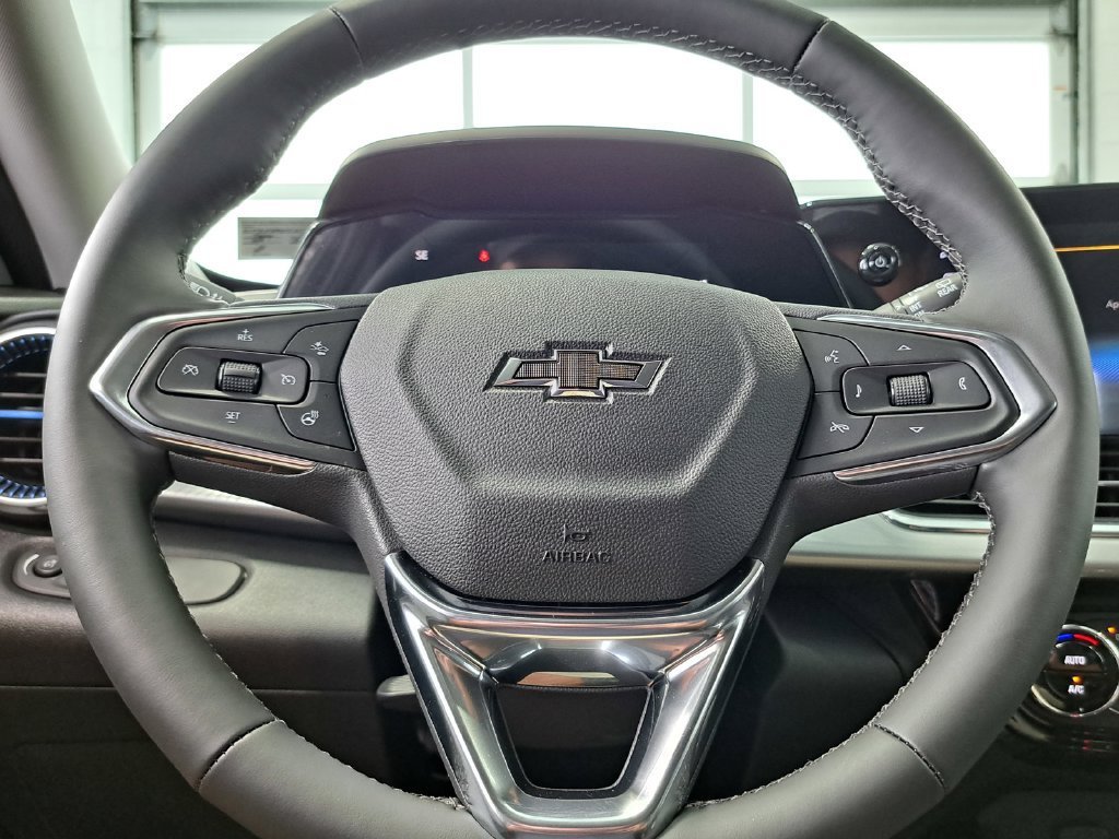 2026 Chevrolet Trax LT - Photo 9