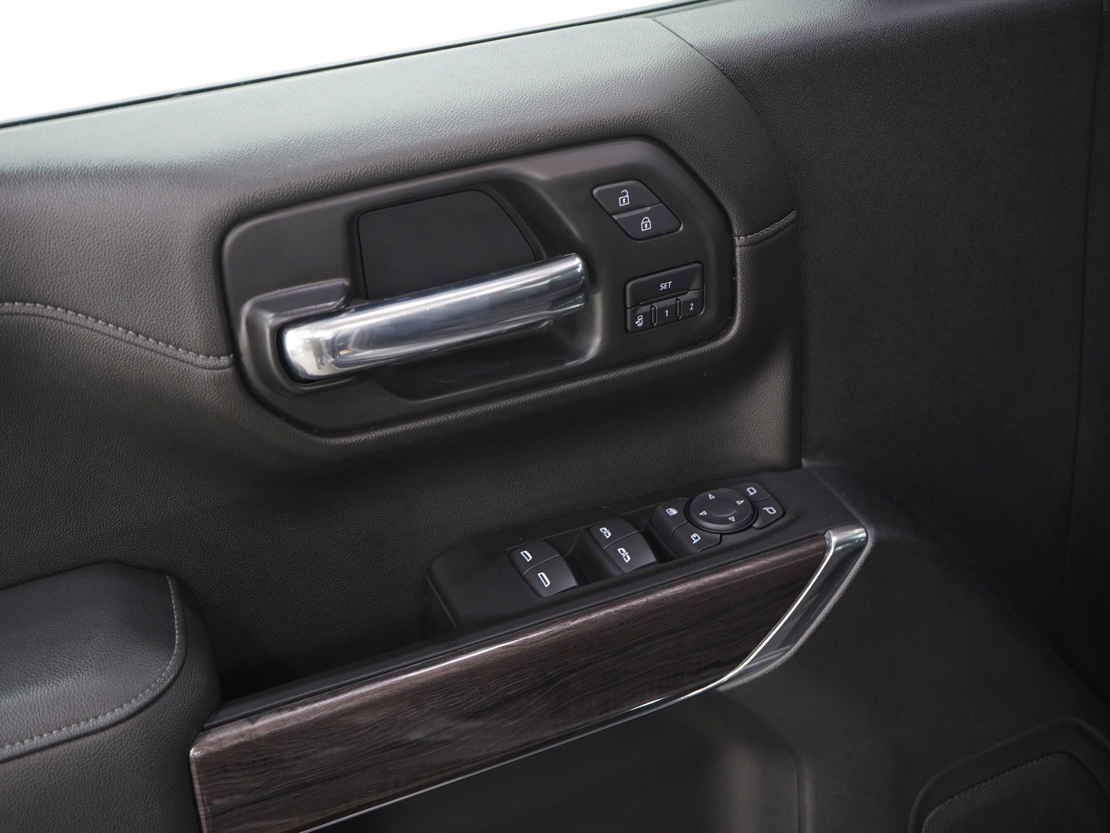 2022 Chevrolet Silverado 1500 Limited LTZ - Photo 22