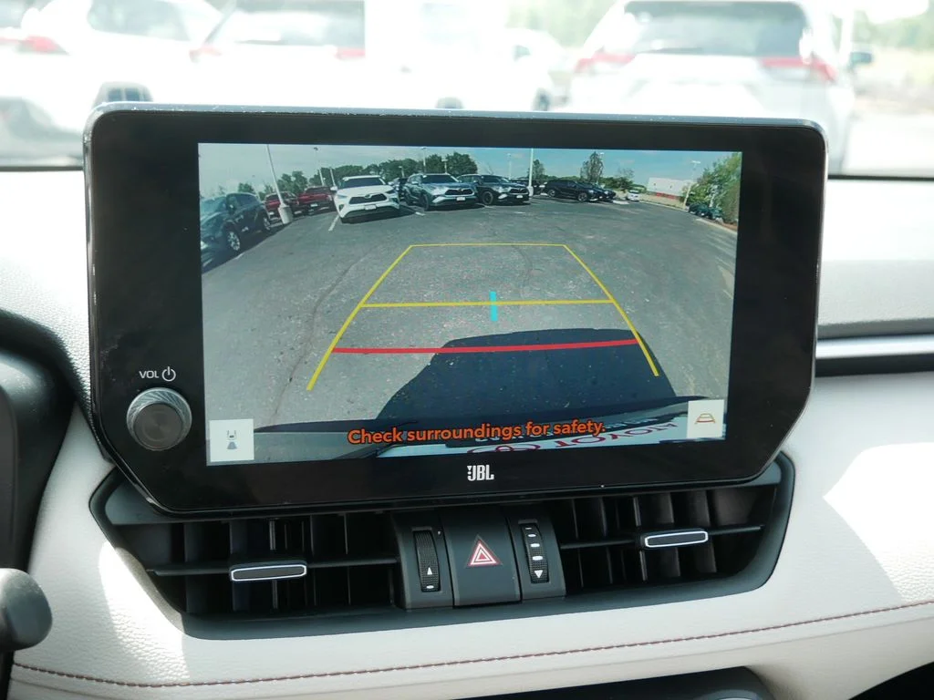 Used 2023 Silver Toyota XLE Premium image 19