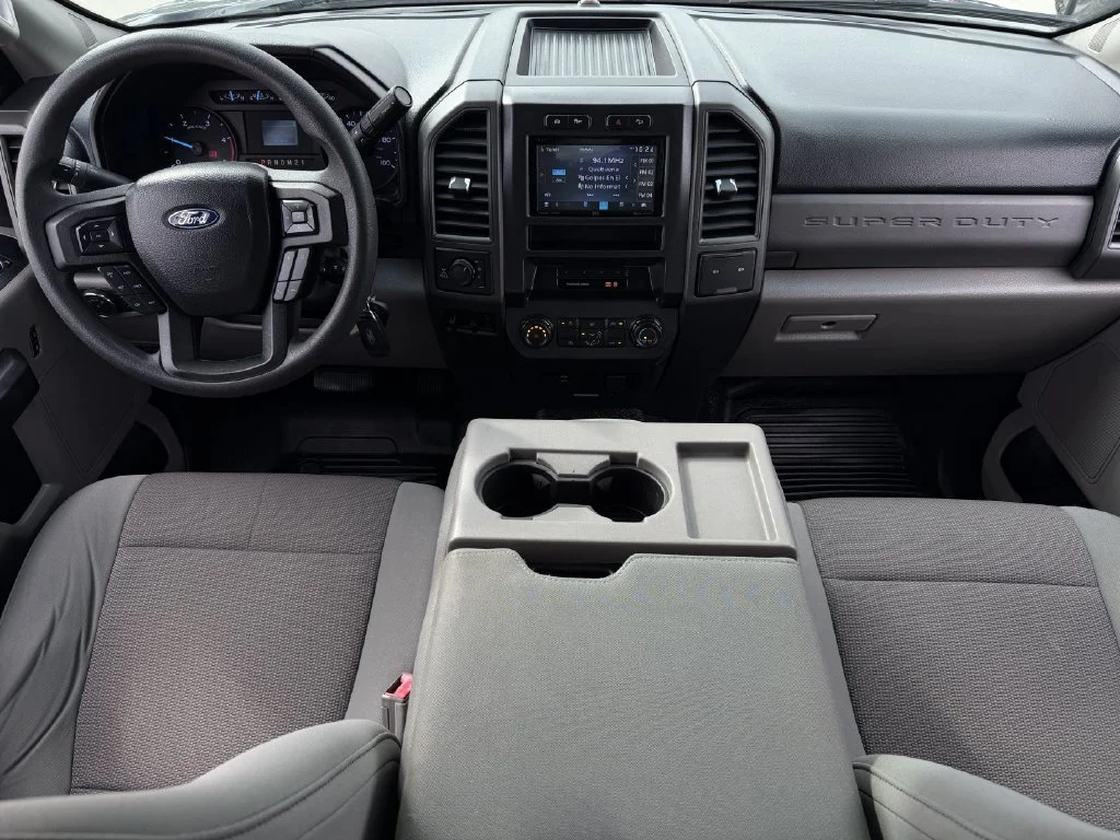 Used 2018 Gray Ford XL image 13