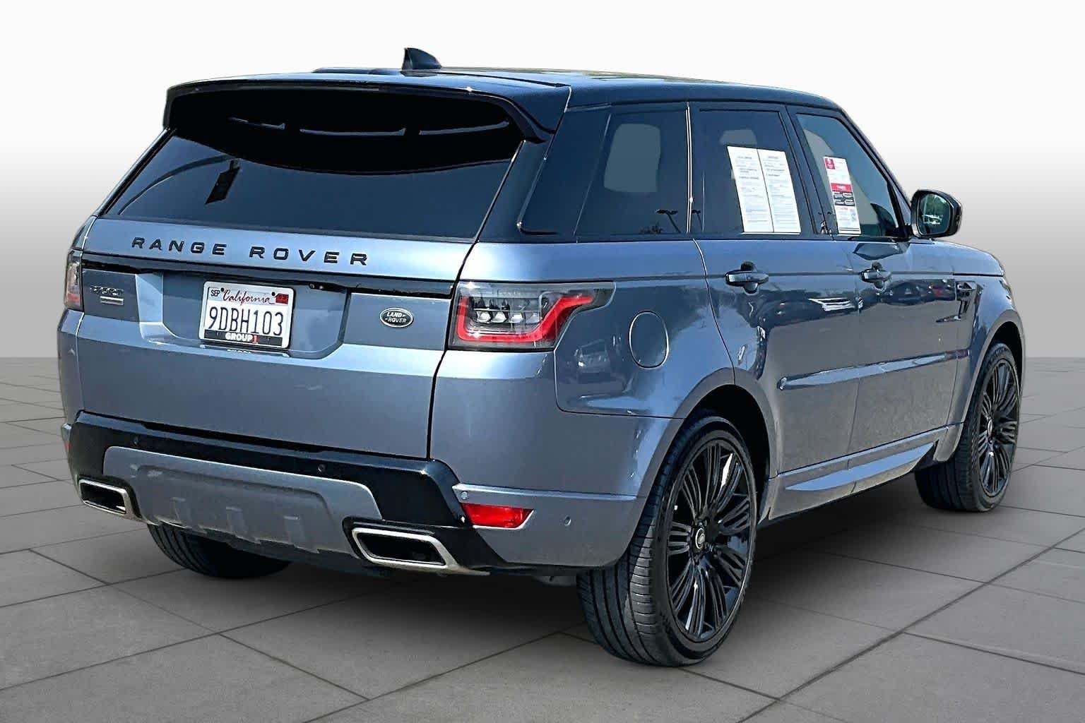 Used 2019 Byron Blue Metallic Land Rover HSE Dynamic image 12