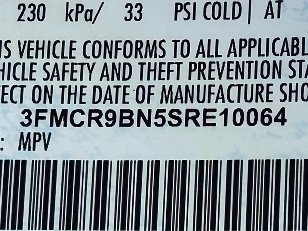 Certified Used 2025 Oxford White Ford Big Bend image 53