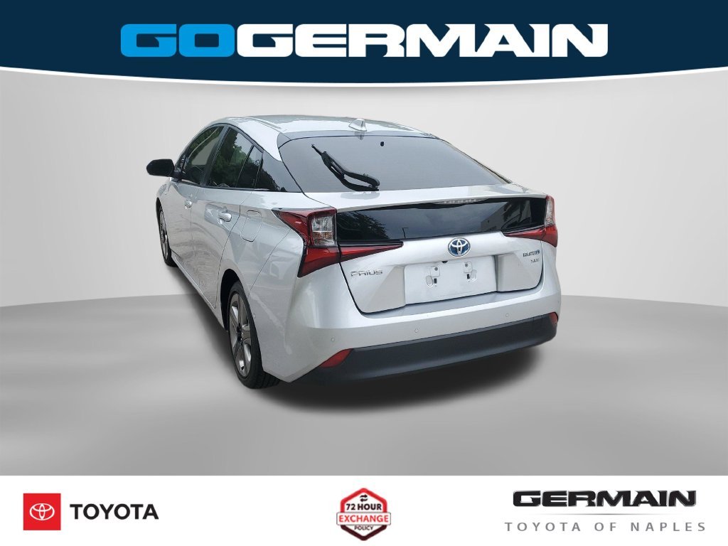 Certified Used 2022 Silver Toyota XLE image 11