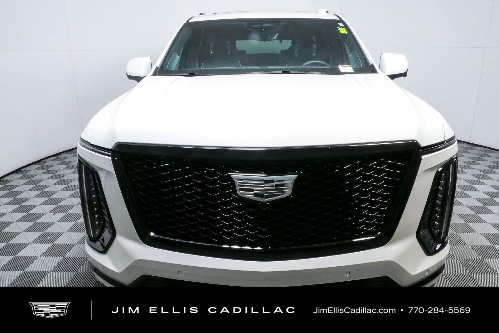 Used 2025 Crystal White Tricoat Cadillac Sport Platinum image 39