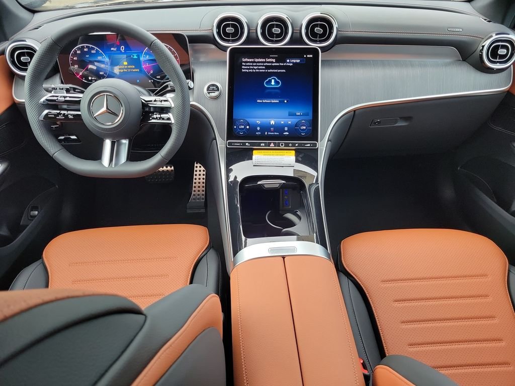 New 2027 Black Mercedes-Benz GLC 300 image 12