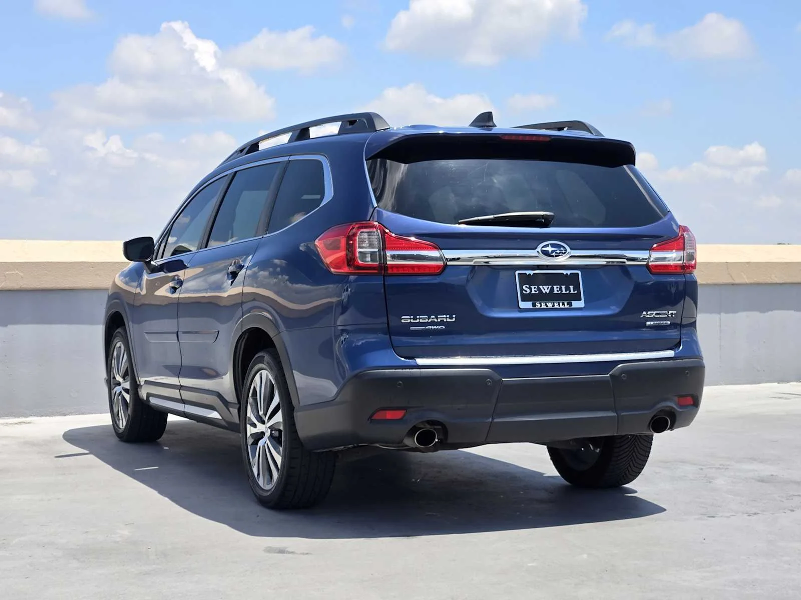 Used 2020 Abyss Blue Pearl Subaru Limited image 5