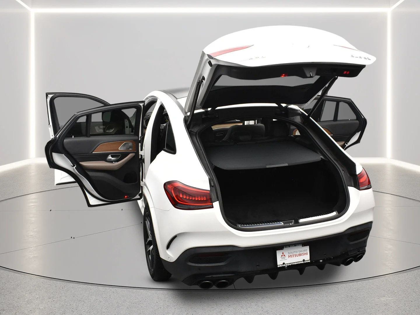 Used 2022 Polar White Mercedes-Benz AMG® GLE 53 image 4
