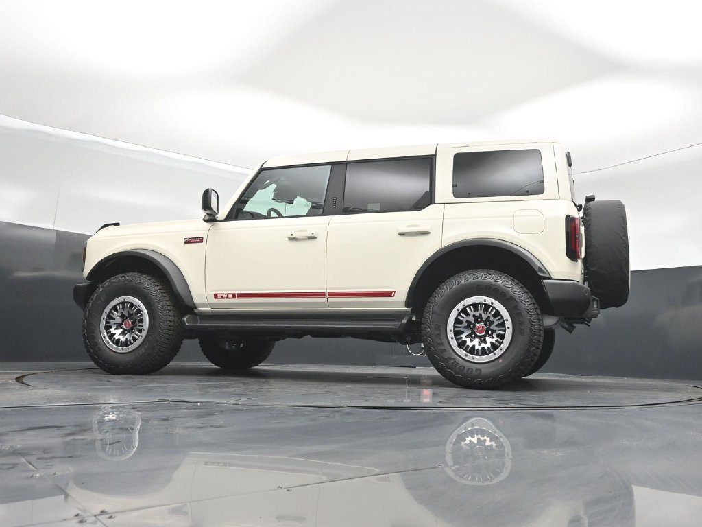 New 2026 White Ford Outer Banks image 65