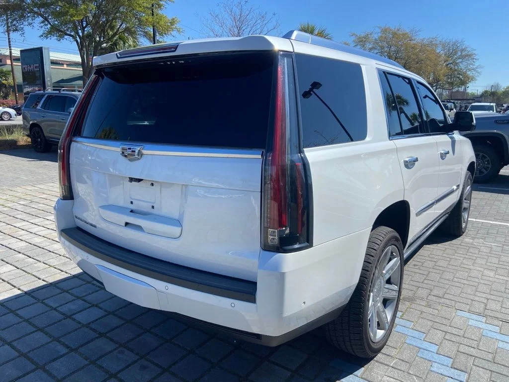 Used 2019 White Cadillac Premium Luxury image 5