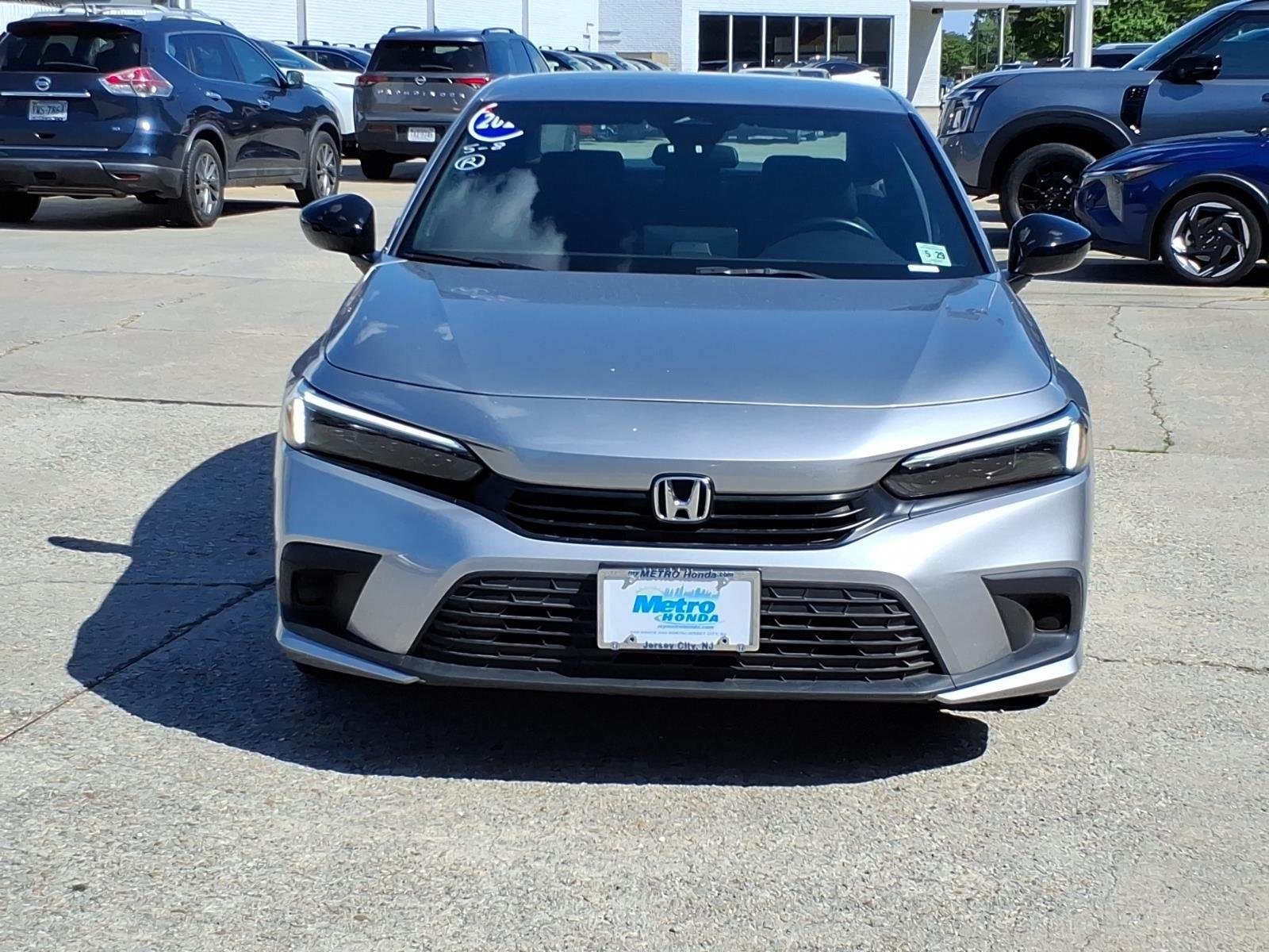 Used 2024 Lunar Silver Metallic Honda Sport image 2