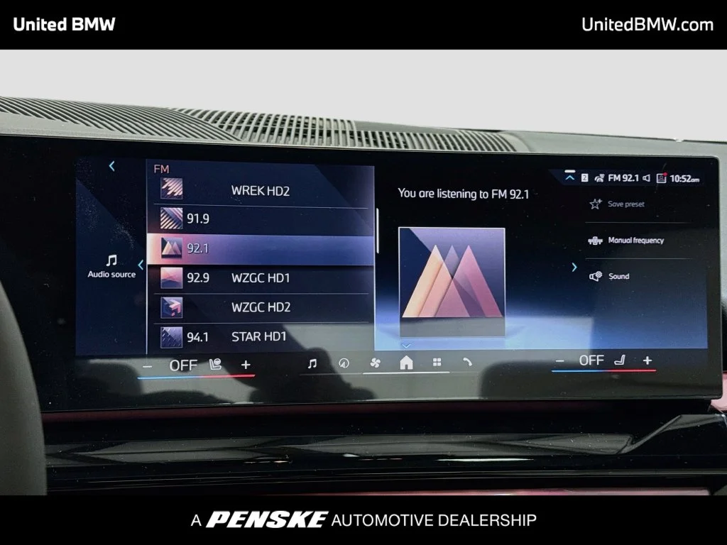 New 2027 Carbon Black Metallic BMW 540i xDrive image 15