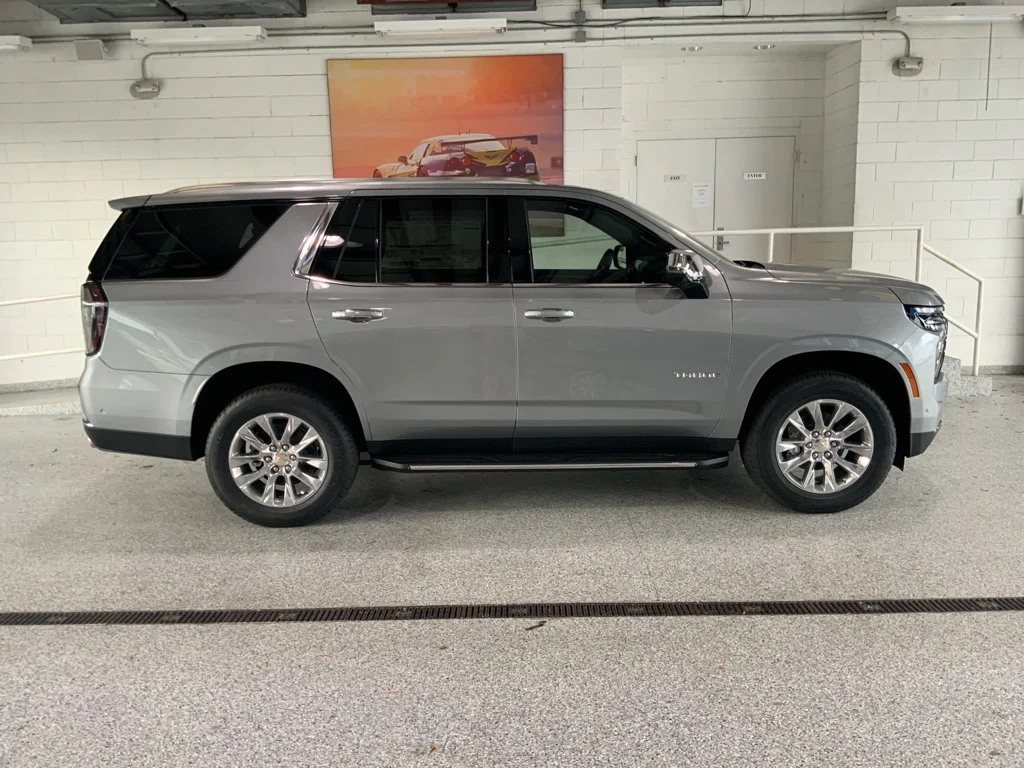 2026 Chevrolet Tahoe Premier - Photo 2