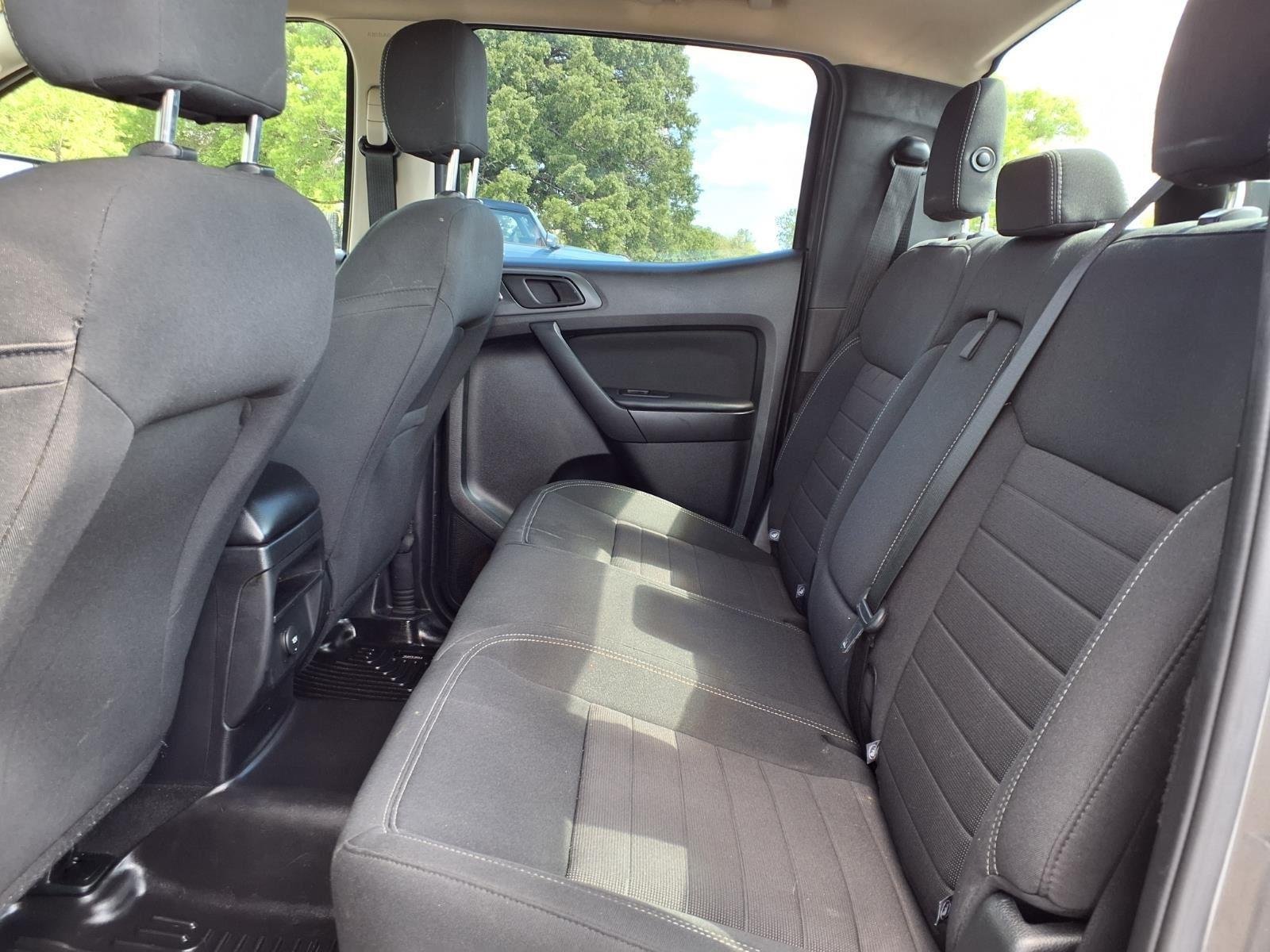 Used 2019 Magnetic Ford XL image 20