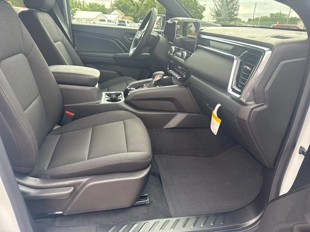 2025 GMC Canyon Elevation - Photo 17