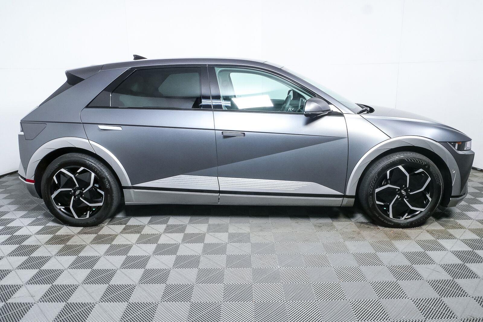 Used 2024 Hyundai IONIQ 5 Limited with VIN KM8KR4DE4RU233778 for sale in Atlanta, GA