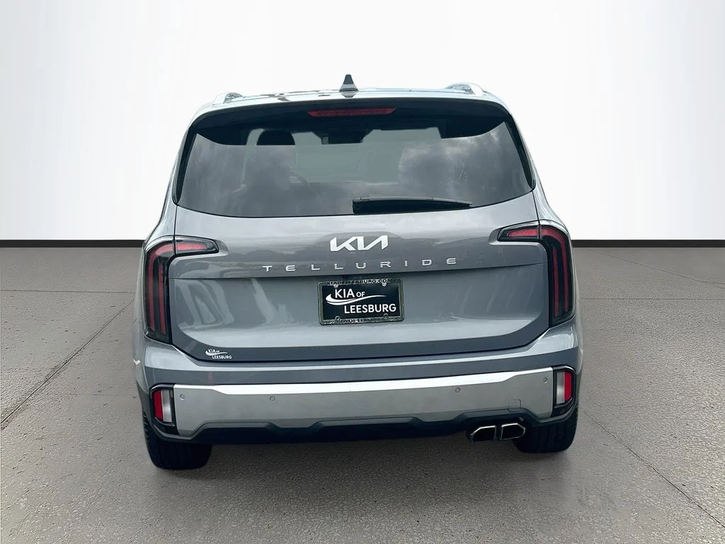 Certified Used 2024 Silver Kia SX image 6