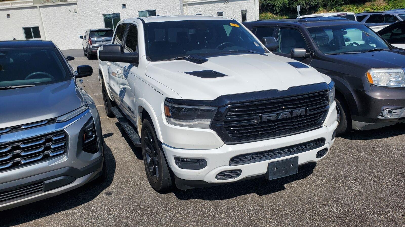 Used 2020 Bright White Clearcoat Ram Laramie image 2