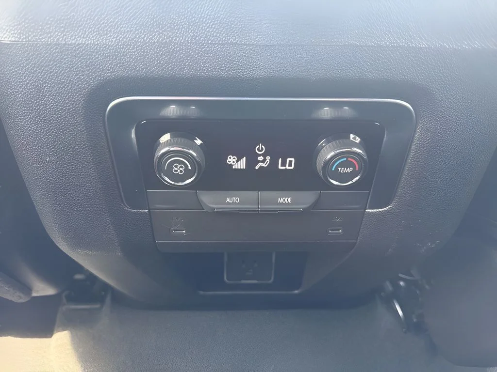 Used 2025 Black Chevrolet LT image 13