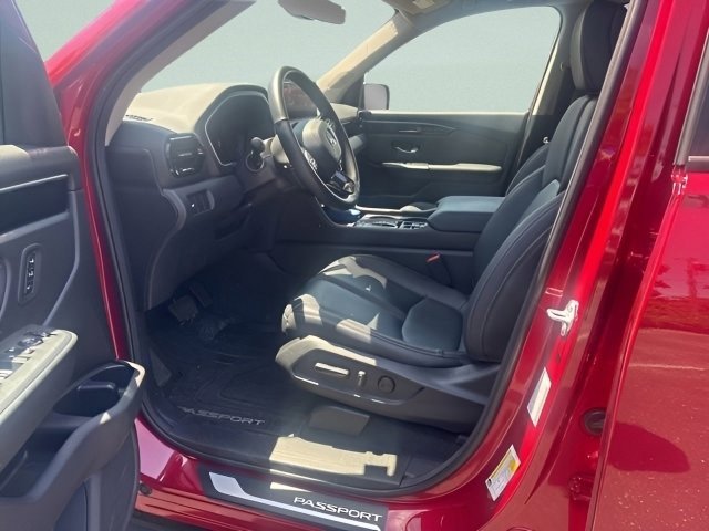 Certified Used 2026 Radiant Red Metallic II Honda RTL image 17