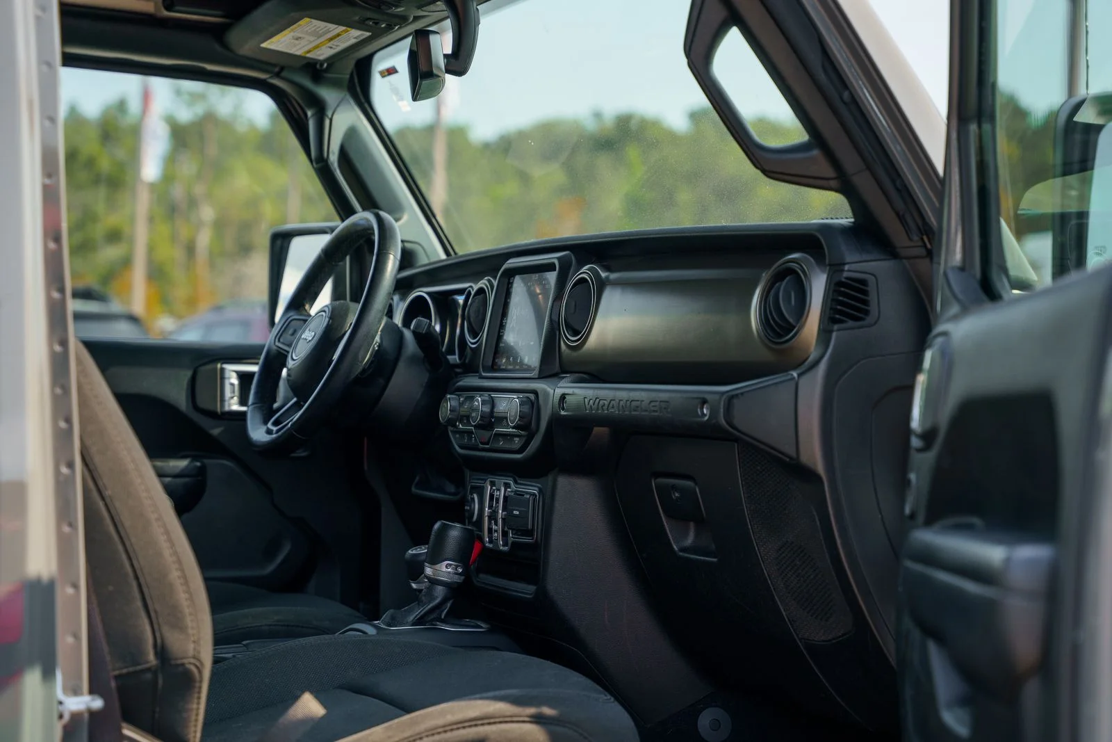 Used 2021 Gray Jeep Unlimited Sport S image 14