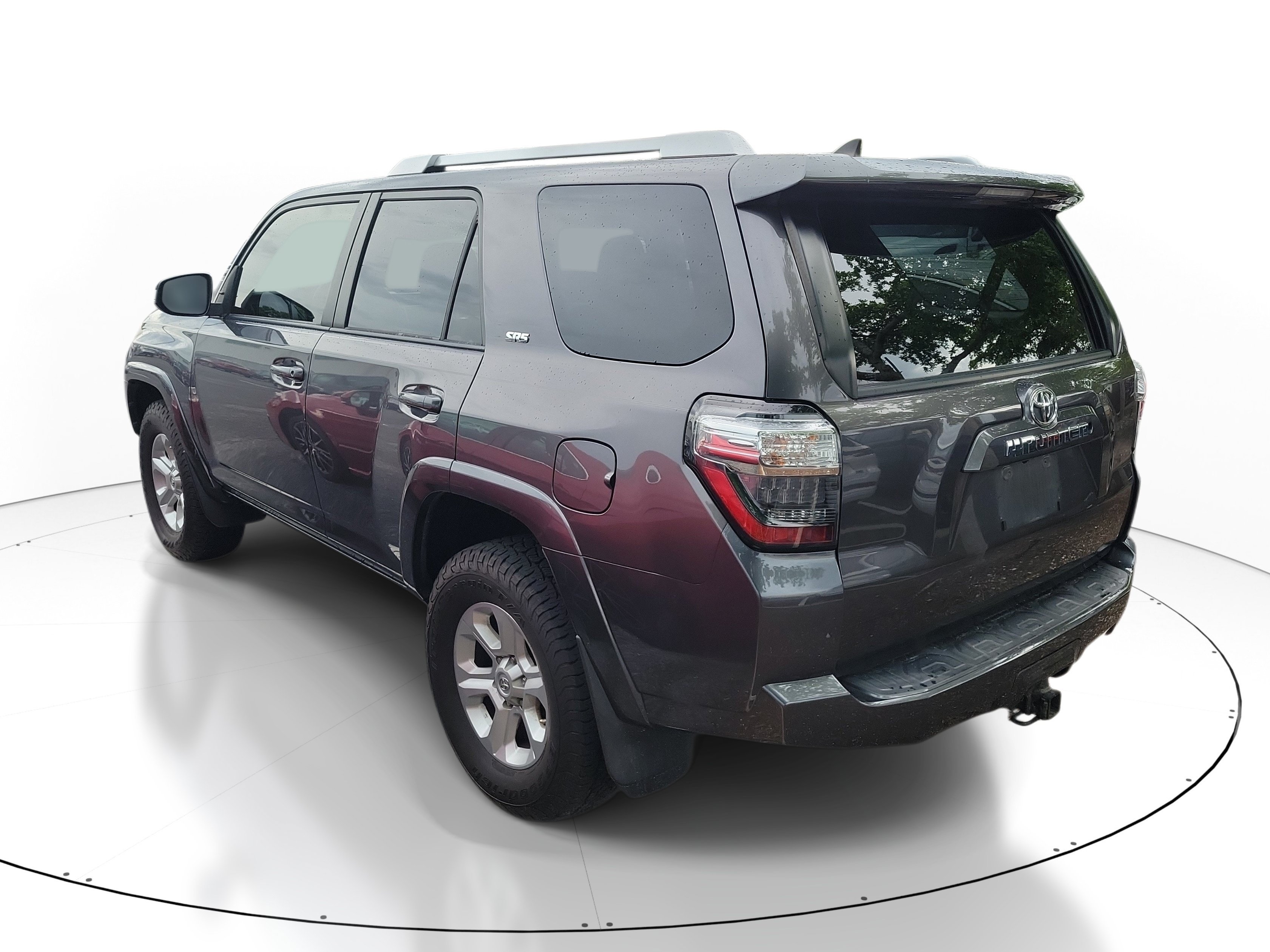 Used 2014 Magnetic Gray Metallic Toyota SR5 image 6