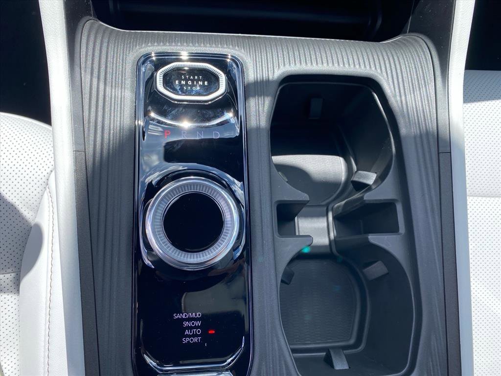 New 2026 Bright White Clearcoat Jeep Limited image 8