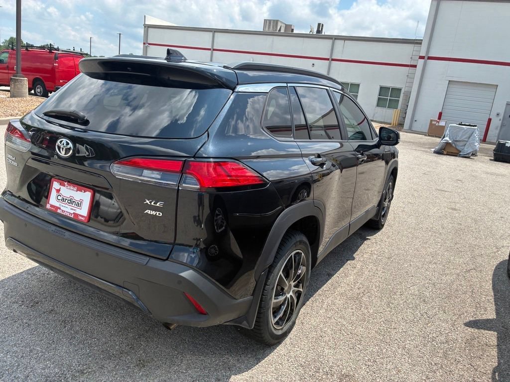 Used 2022 Black Toyota XLE image 8