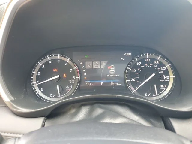 Used 2020  Toyota XLE image 22