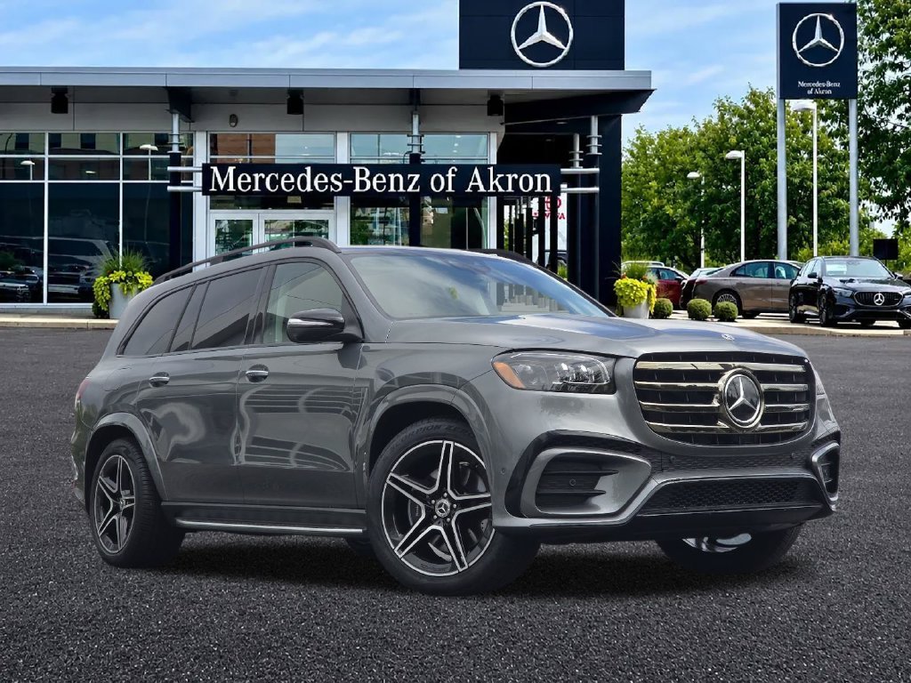 New 2026 Selenite Grey Metallic Mercedes-Benz GLS 450 image 2