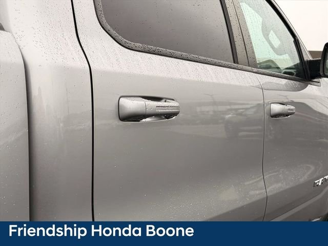 Used 2022 Silver Ram Big Horn/Lone Star image 26
