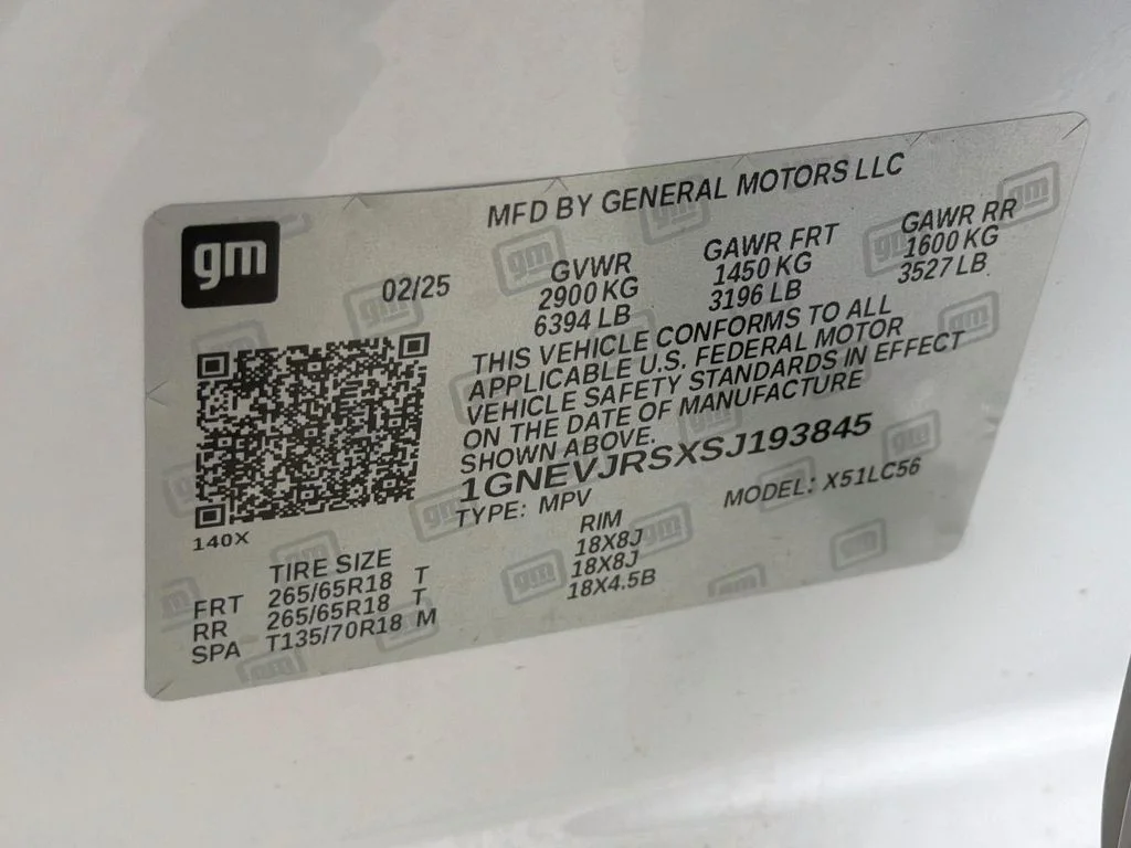 Used 2025 Beige Chevrolet Z71 image 31