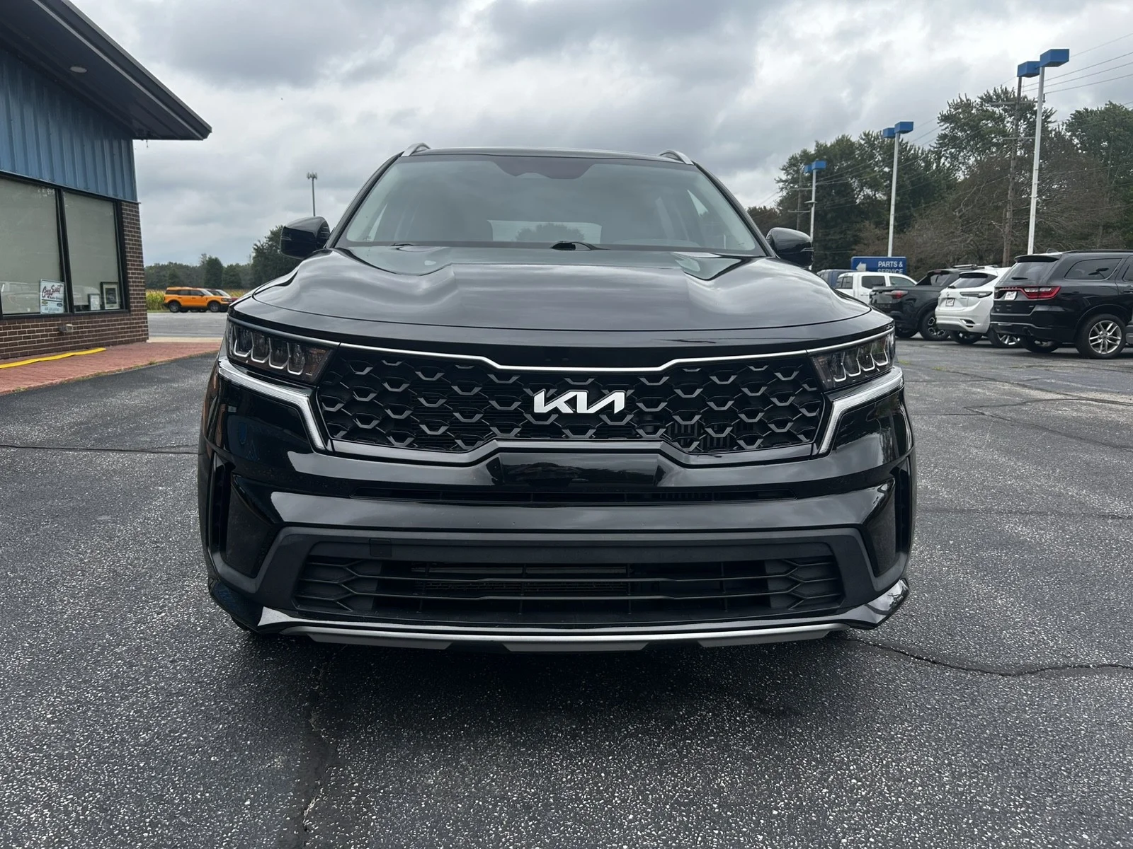 Used 2022 Black Kia S image 3