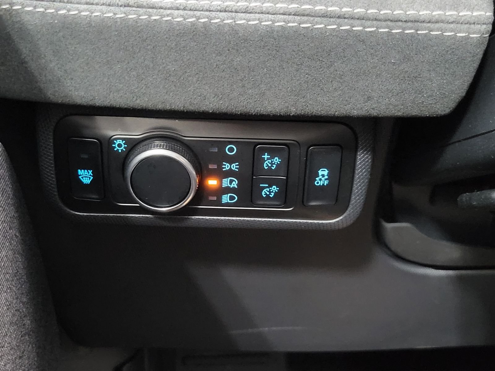 Used 2024 Black Ford GT image 15