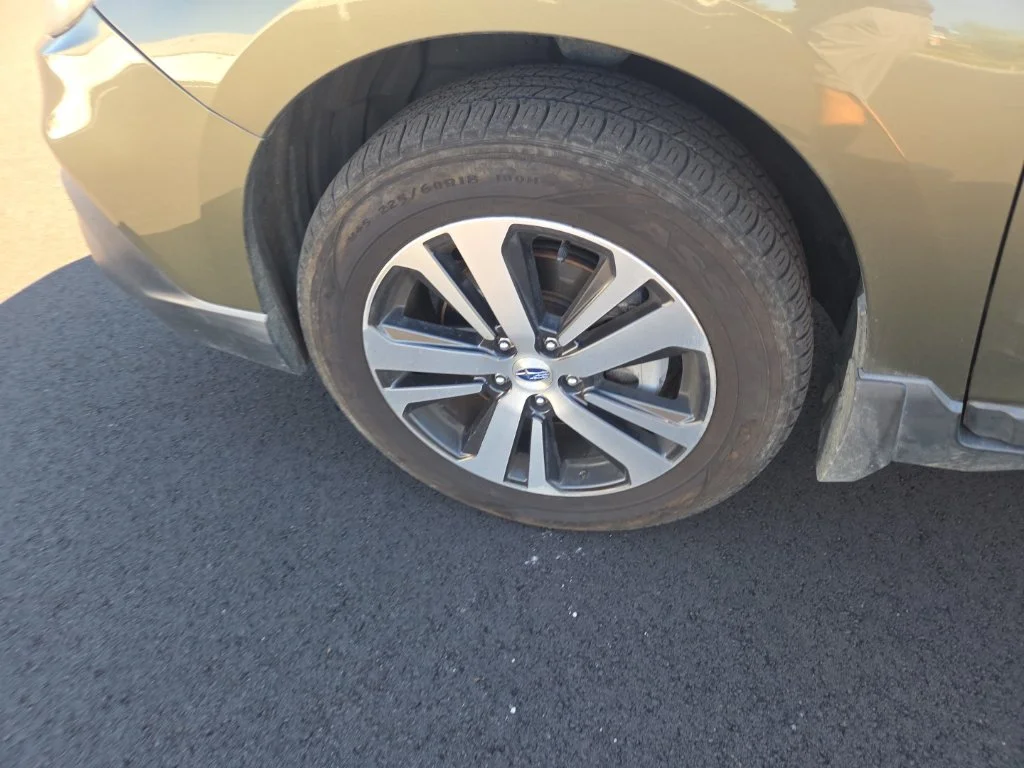 Used 2018 Green Subaru 2.5i image 25