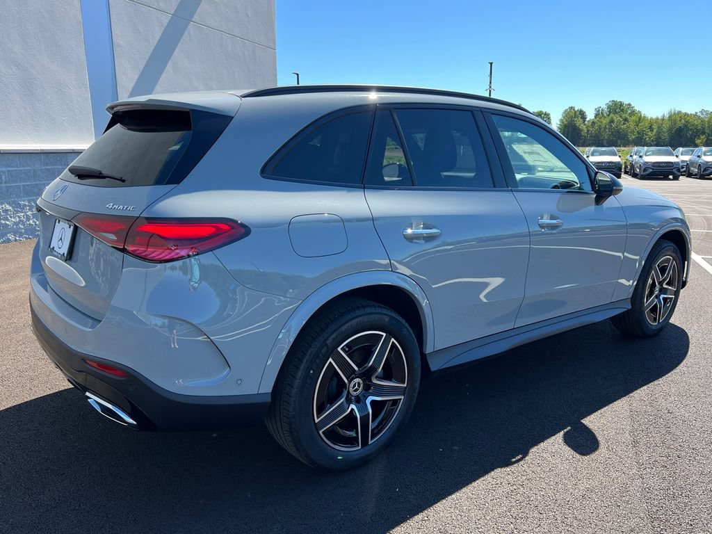 New 2026 MANUFAKTUR Alpine Grey Mercedes-Benz GLC300 image 41