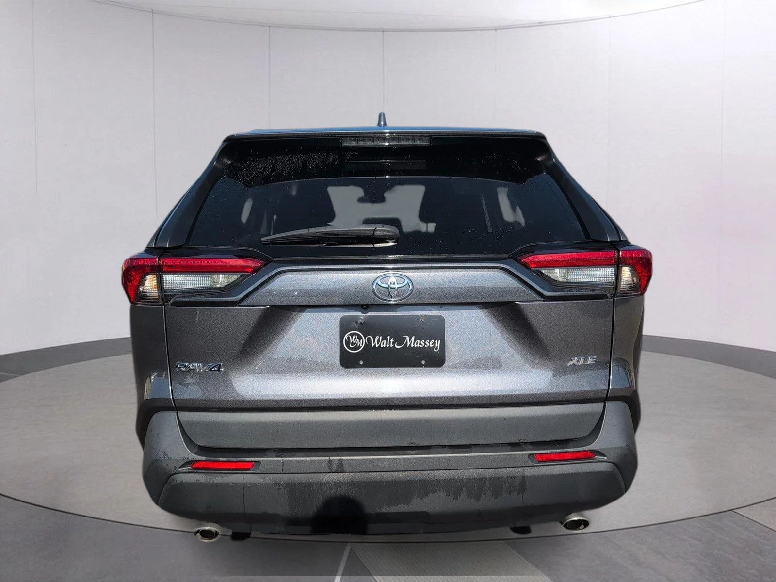 Used 2024 Magnetic Gray Metallic Toyota XLE image 4