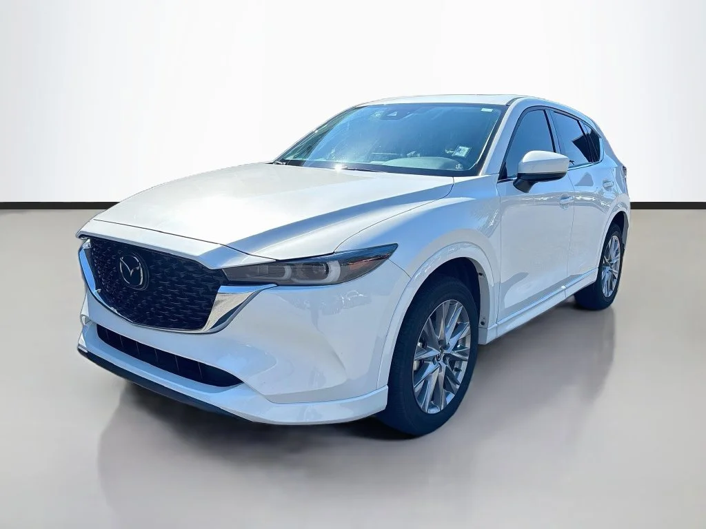 Certified Used 2024 White Metallic Mazda 2.5 S Premium Package image 3