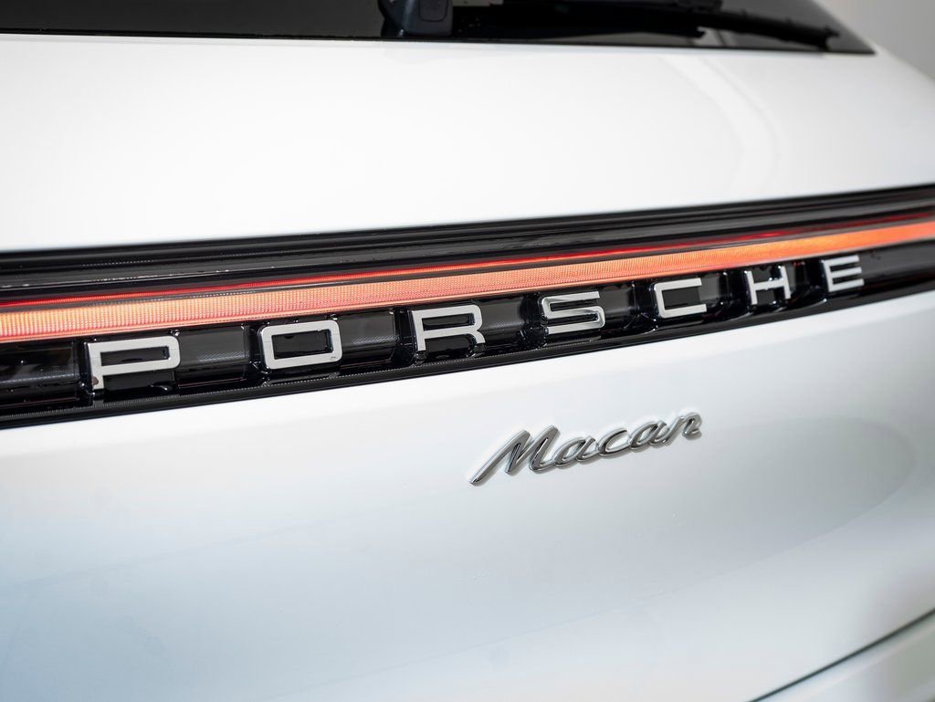 Used 2026 White Porsche  image 20