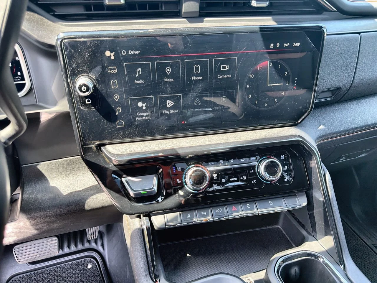 Used 2024 Summit White GMC AT4 image 13