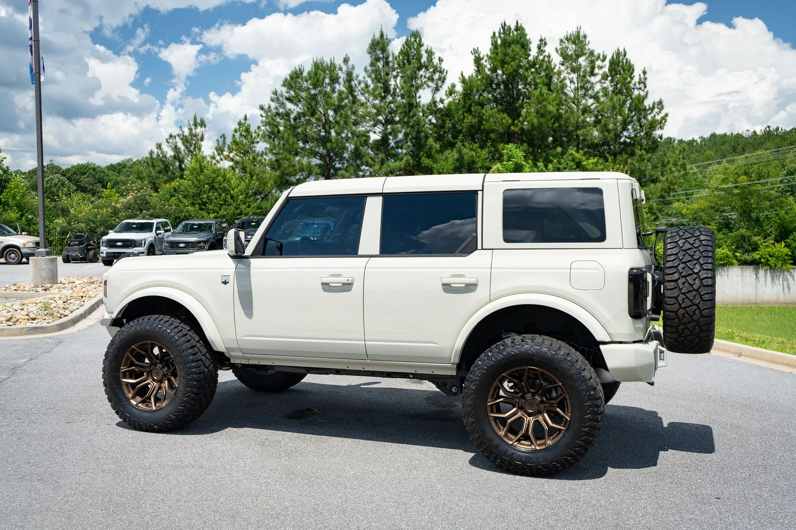 Used 2026 Beige Ford Big Bend image 20