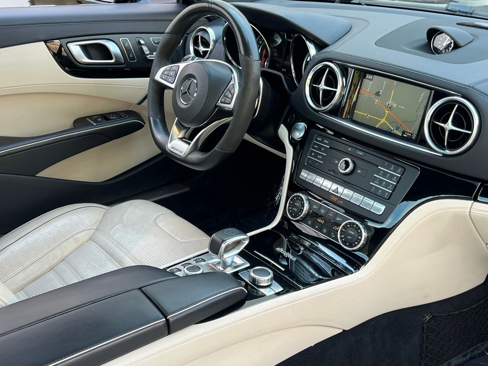 Used 2018  Mercedes-Benz SL 63 AMG® image 2