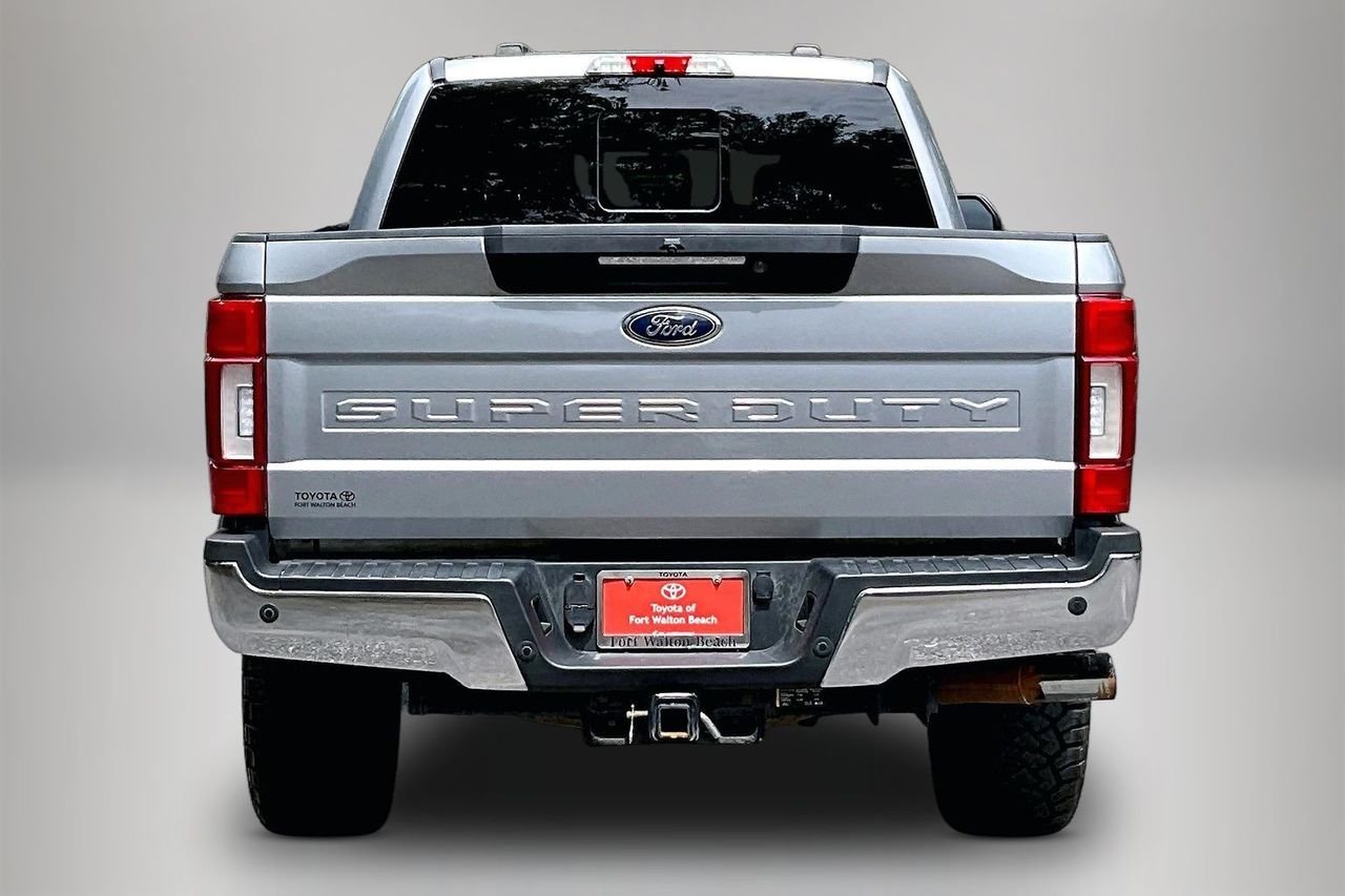 Used 2022 Silver Ford Lariat image 4