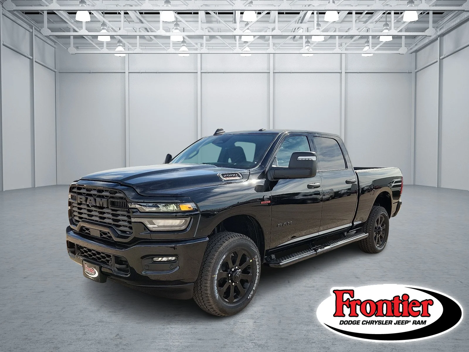 New 2027 Diamond Black Crystal Pearl-Coat  Paint Ram LONE STAR CREW CAB 4X4 6