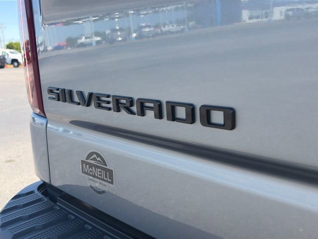 New 2026 Sterling Gray Metallic Chevrolet Custom image 31
