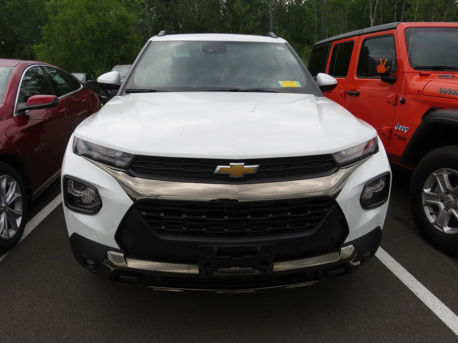 Used 2023 Summit White Chevrolet ACTIV image 4