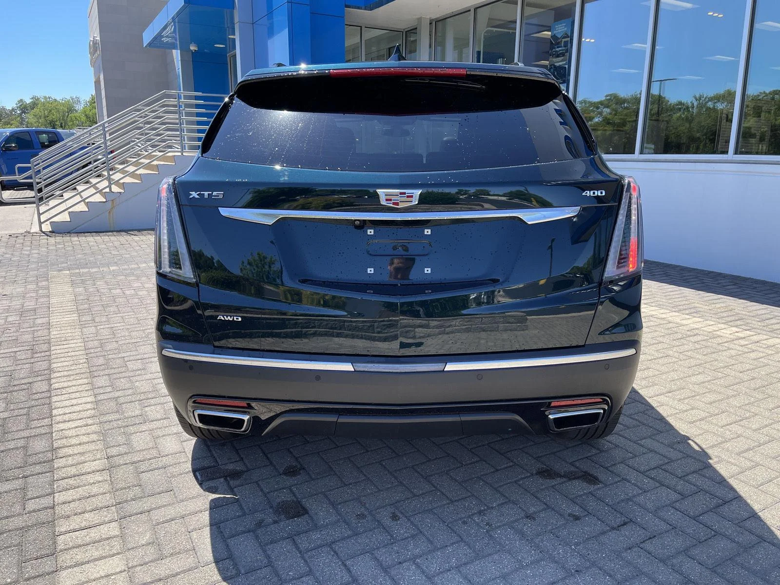 Used 2024 Emerald Lake Metallic Cadillac Sport image 4